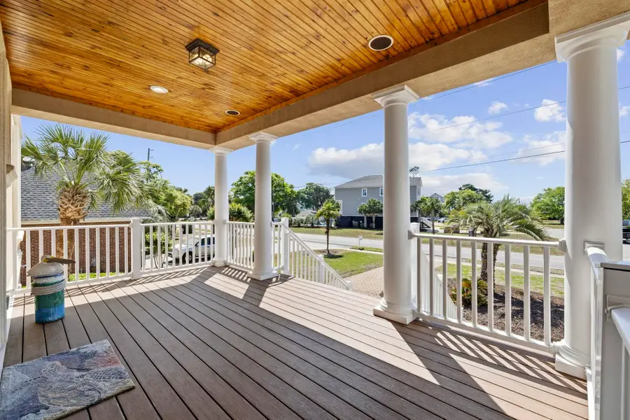 701 Hillside Ave. N, North Myrtle Beach, SC 29582 - #2