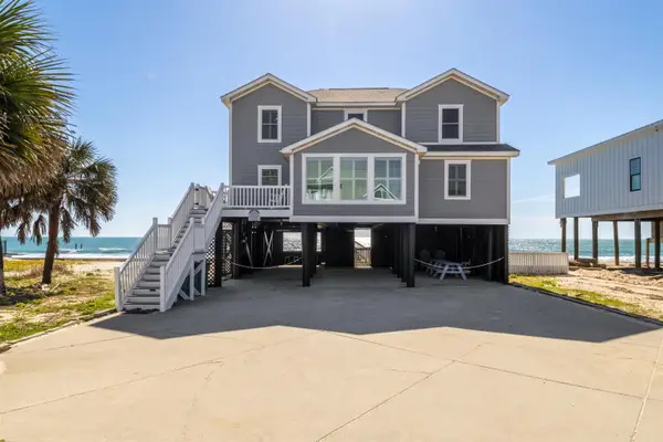 2045 S Waccamaw Dr., Murrells Inlet, SC 29576