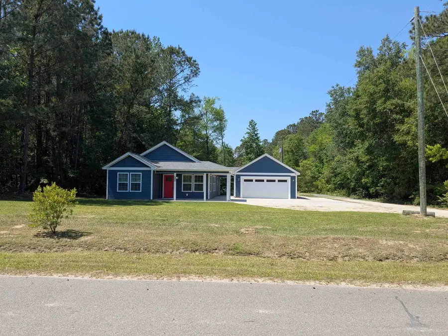 395 Pine Oaks Farm Rd., Aynor, SC 29511 - #3