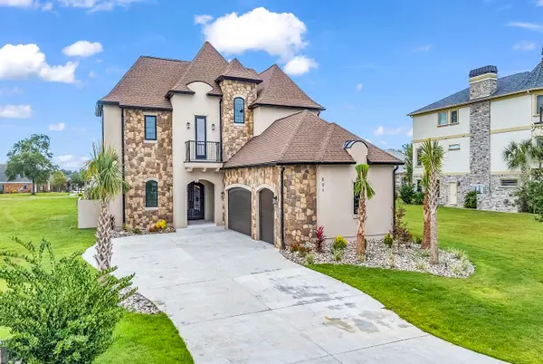 891 Waterton Ave., Myrtle Beach, SC 29579