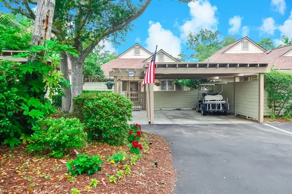 460 Ocean Creek Dr. #17, Myrtle Beach, SC 29572