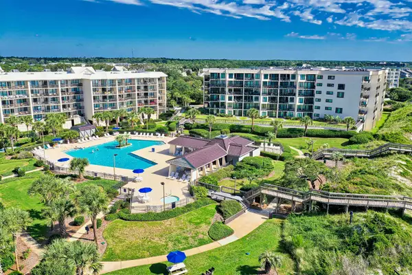 669 4-E Retreat Beach Circle, Pawleys Island, SC 29585