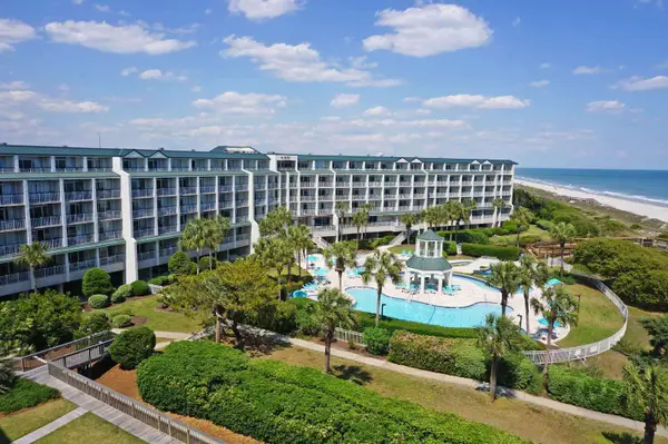 601 Retreat Beach Circle #414, Pawleys Island, SC 29585