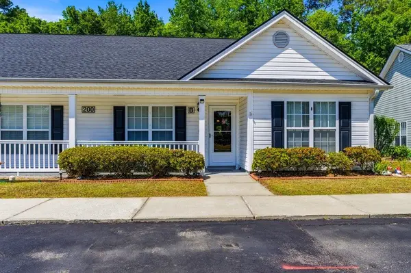 200 Country Manor Dr. #B, Conway, SC 29526