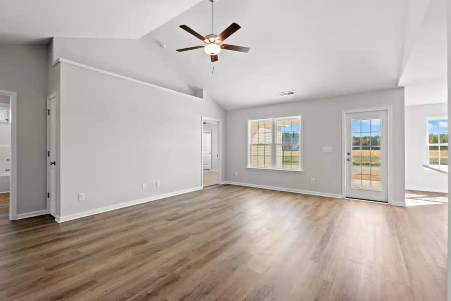 912 Woodside Dr., Conway, SC 29526 - #3