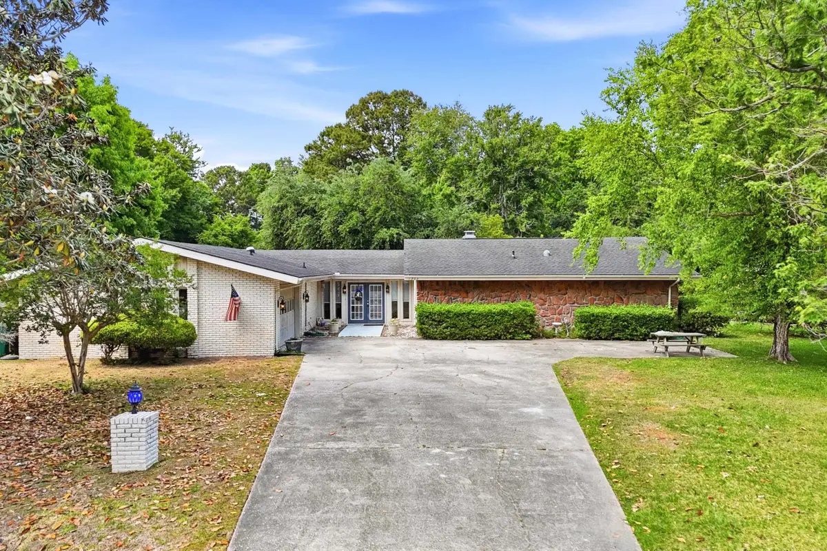1932 Sandpiper Ln., Surfside Beach, SC 29575 - #1