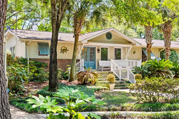 268 Lakeshore Dr., Pawleys Island, SC 29585