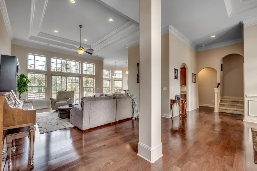 9060 Abingdon Dr., Myrtle Beach, SC 29579 - #3
