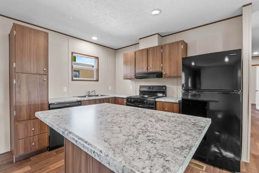 600 Ermine Rd, West Columbia, SC 29170 - #2