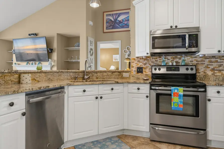 4043 Grousewood Dr., Myrtle Beach, SC 29588 - #3