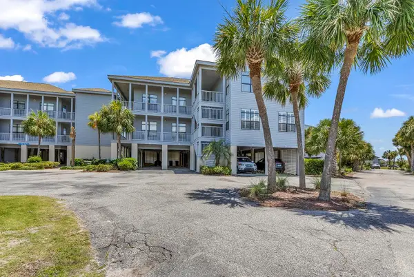 35 Inlet Point Dr. #19A, Pawleys Island, SC 29585