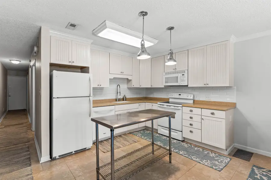 200 Double Eagle Dr. #E-1, Myrtle Beach, SC 29575 - #2