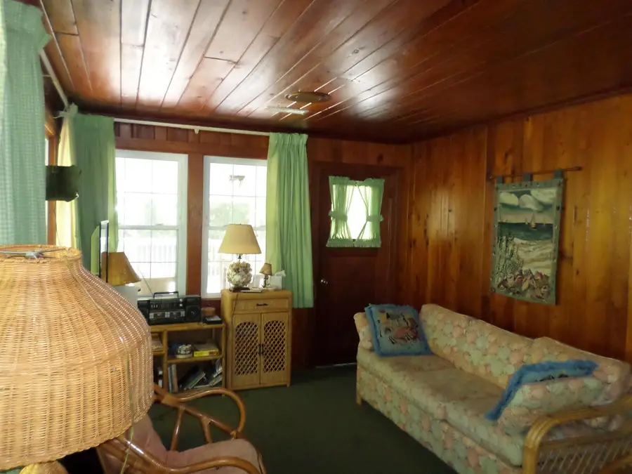 1421 Havens Dr., North Myrtle Beach, SC 29582 - #3