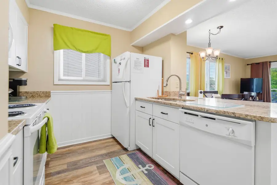 609 Hillside Dr. S #A-8, North Myrtle Beach, SC 29582 - #3