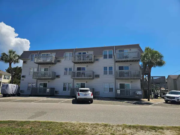 300 47th Ave. S #1E, North Myrtle Beach, SC 29582