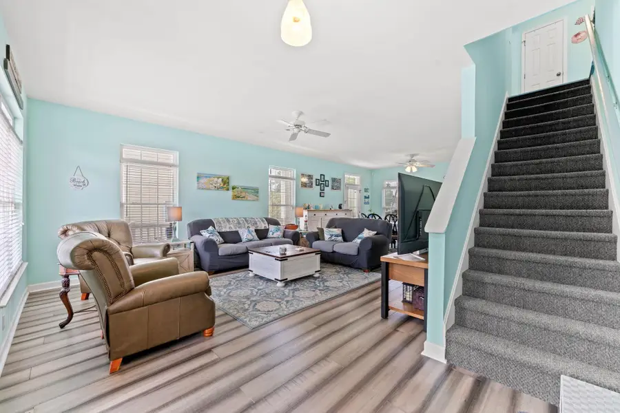 407 5th Ave. S, North Myrtle Beach, SC 29582 - #3