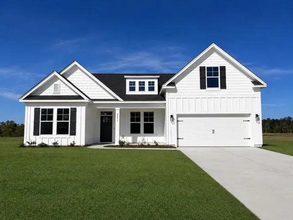 2033 Meadowood Ln., Longs, SC 29568