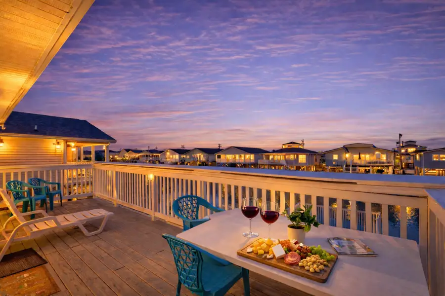 329 54th Ave. N, North Myrtle Beach, SC 29582 - #3