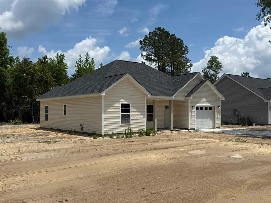 10562 W Highway 19, Loris, SC 29569 - #2