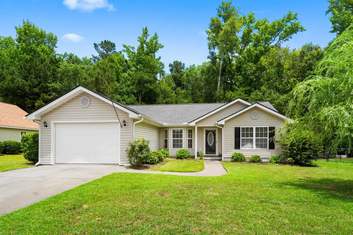 1301 Lochwood Ln., Conway, SC 29526 - #1