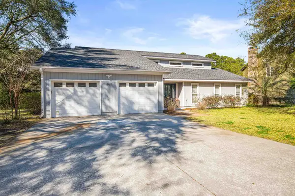 369 Rum Gully Circle, Murrells Inlet, SC 29576