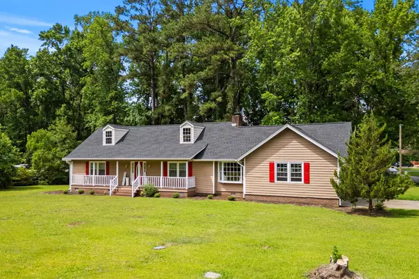 4935 Meadow St., Loris, SC 29569