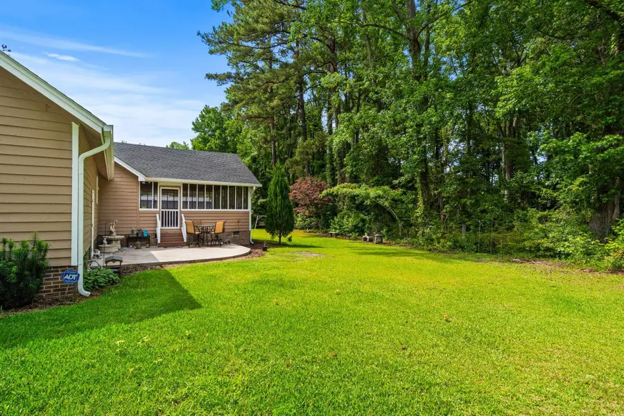 4935 Meadow St., Loris, SC 29569 - #3