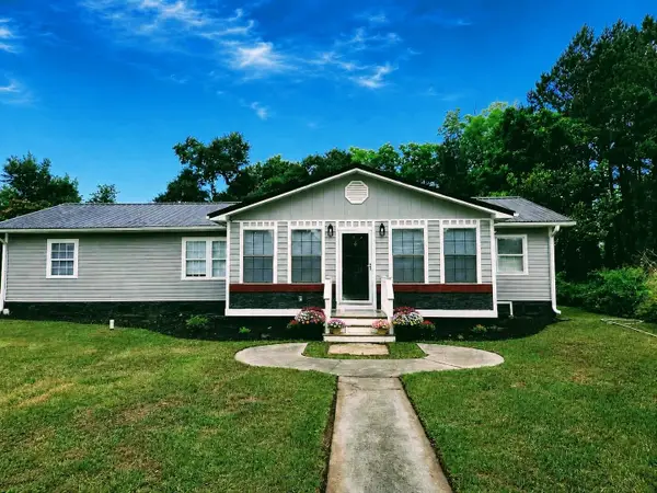 4320 Rose St., Loris, SC 29569