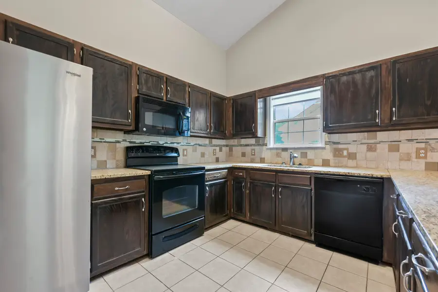 961 Castlewood Dr., Conway, SC 29526 - #2