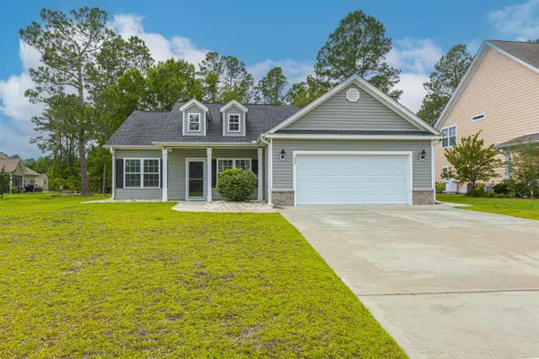 305 Long Meadow Dr., Loris, SC 29569