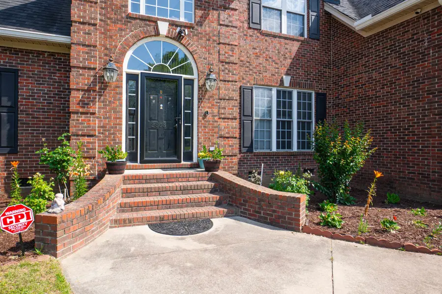 2808 Hermitage Ln., Florence, SC 29501 - #3