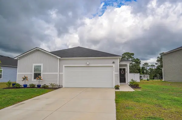 272 Warner Crossing Way, Loris, SC 29569