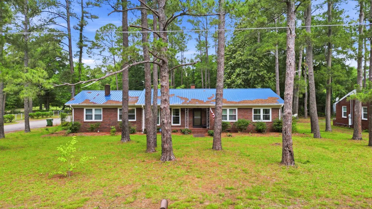 205 W Raft St., Nichols, SC 29581 - #1