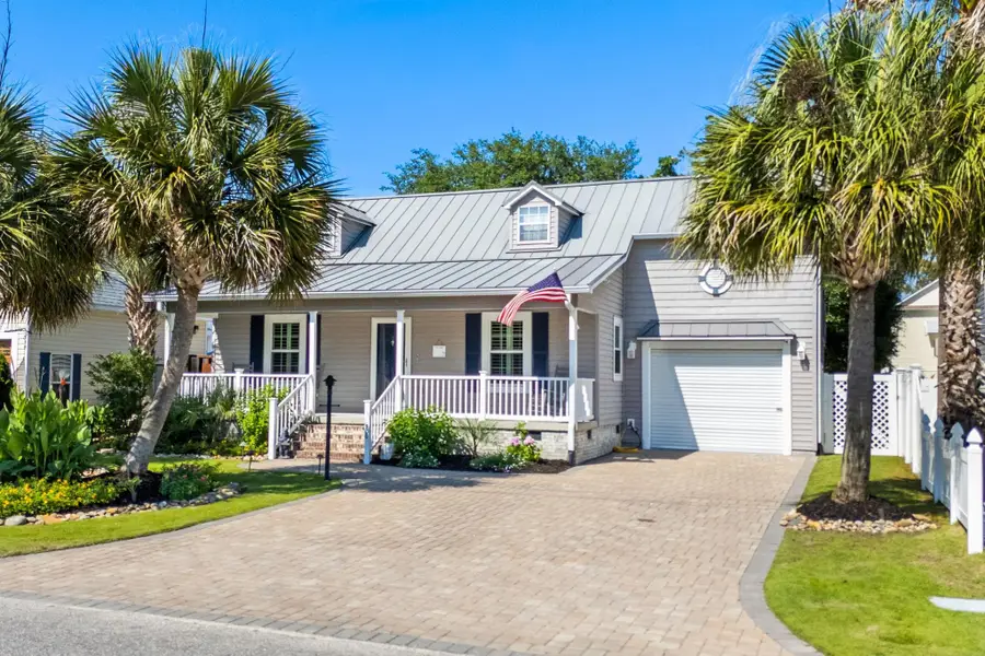 700 25th Ave. S, North Myrtle Beach, SC 29582 - #2