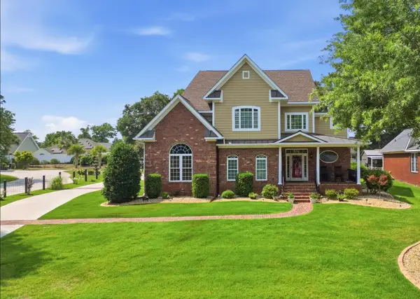 2015 Ye Olde Kings Hwy., North Myrtle Beach, SC 29582