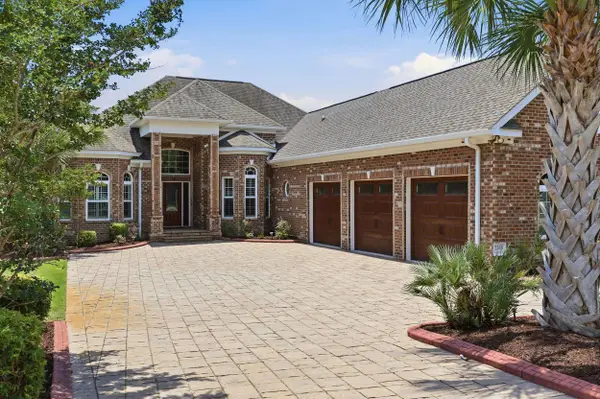 2566 Lake Vista Dr., Little River, SC 29566