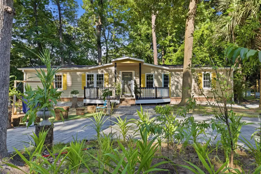 391 Di-cindy Ln., Murrells Inlet, SC 29576 - #2