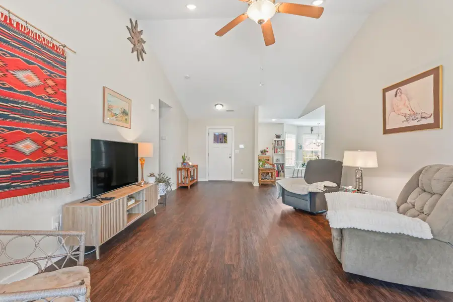 1527 Heirloom Dr., Conway, SC 29527 - #3
