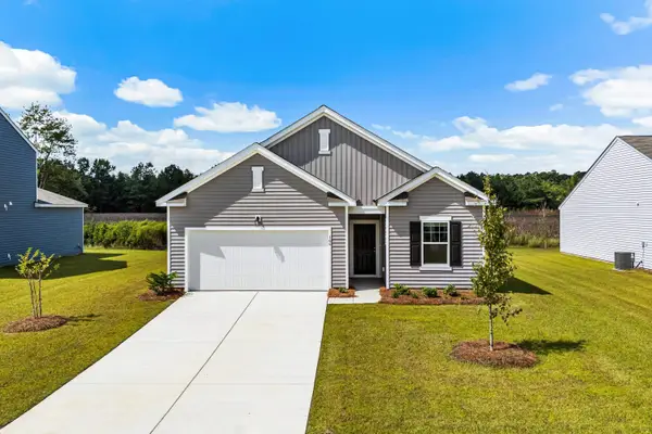 145 Admiral St, Conway, SC 29526