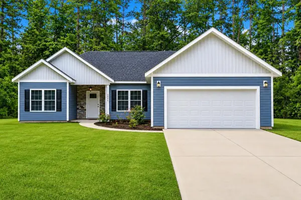 2994 Manning St., Loris, SC 29569