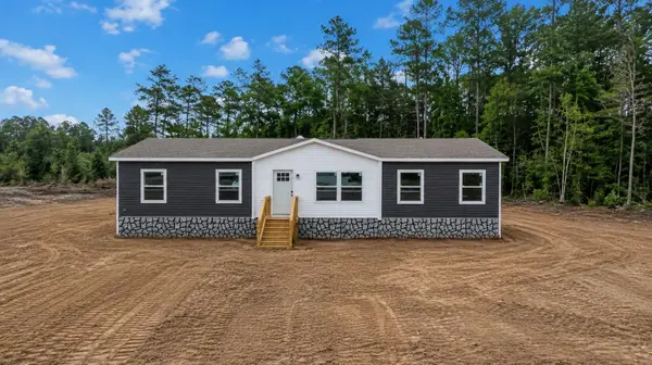 1327 Rabbit Ln., Conway, SC 29526