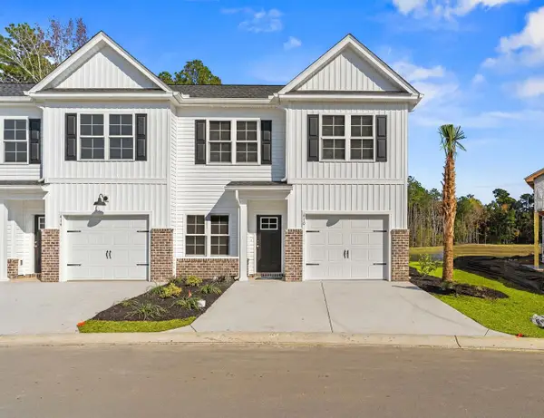271 Buckwood Dr #32 END, Myrtle Beach, SC 29588