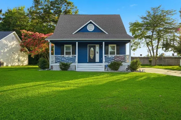 522 Lake Park Dr., Myrtle Beach, SC 29588