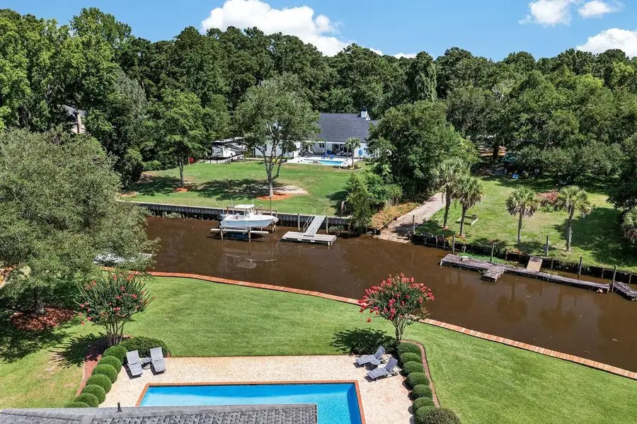 62 Caretaker Ln., Pawleys Island, SC 29585 - #3