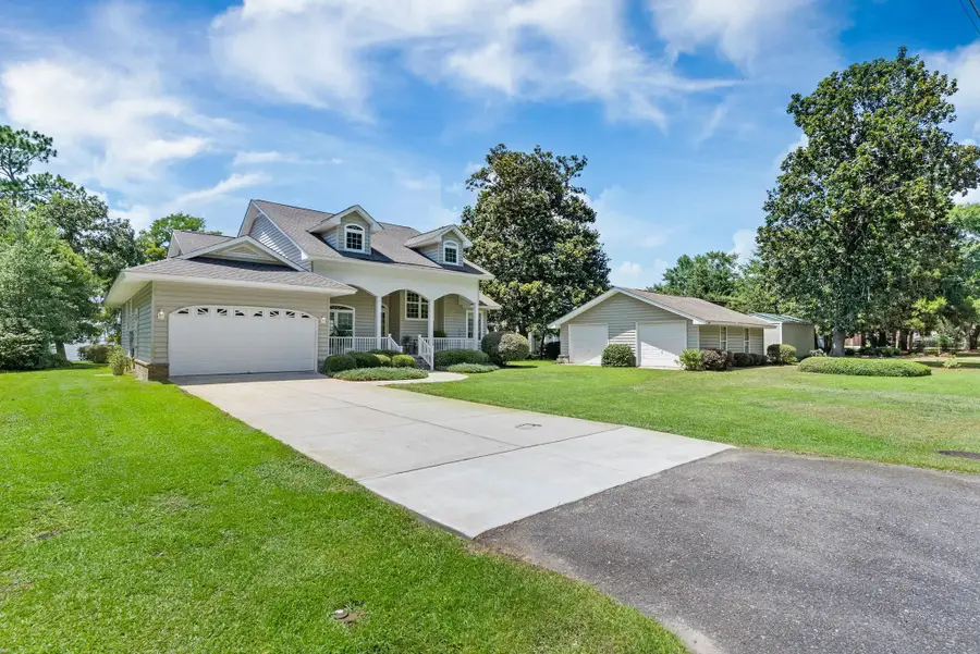 903 Butter Rd, Bonneau, SC 29431 - #3