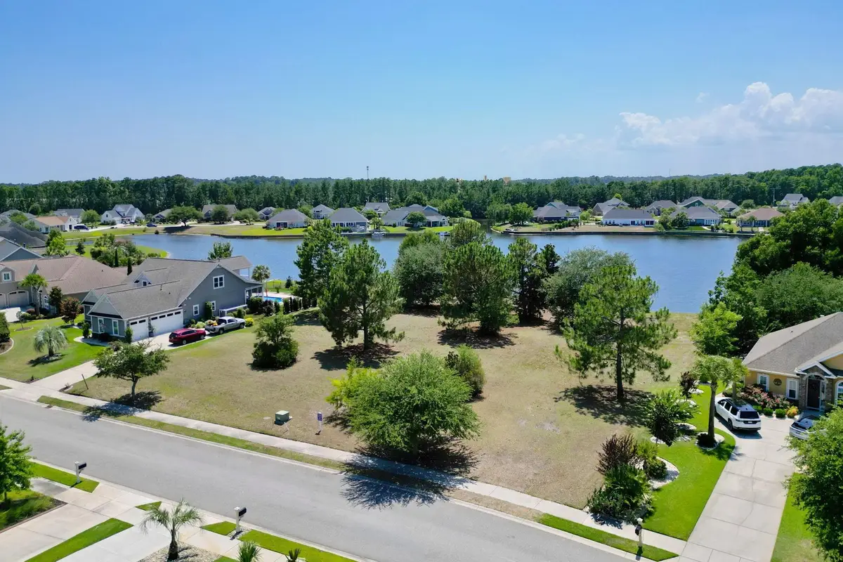 1113 Glossy Ibis Dr., Conway, SC 29526 - #1