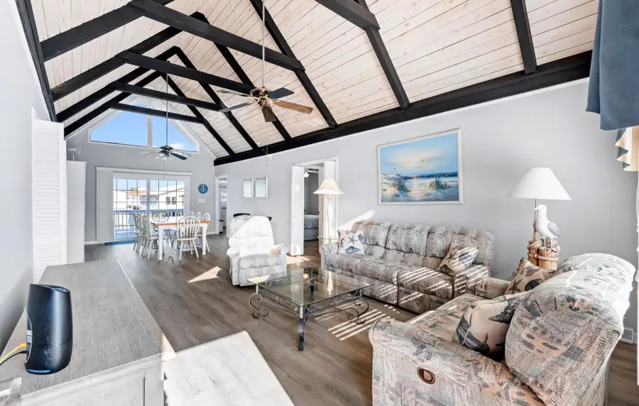 331 56th Ave. N, North Myrtle Beach, SC 29582 - #2