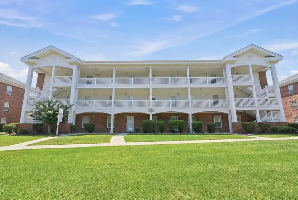 3923 Gladiola Ct. #204, Myrtle Beach, SC 29588