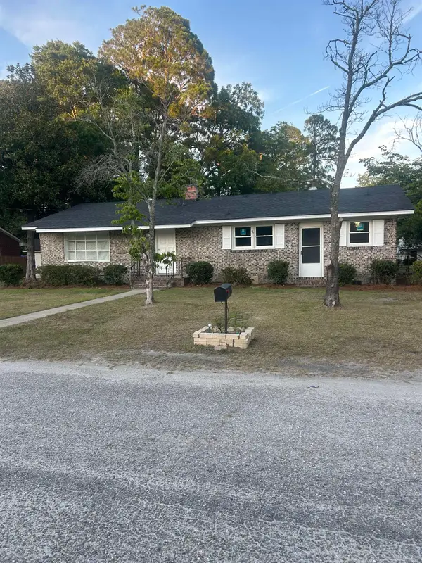 802 Esther St., Mullins, SC 29574