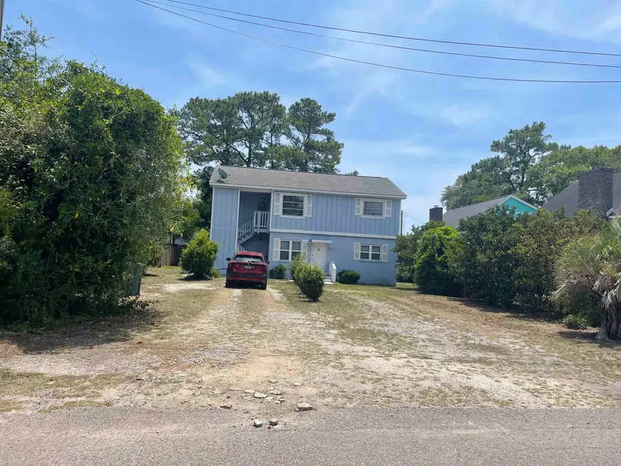 2705 Edge Dr., North Myrtle Beach, SC 29582 - #2